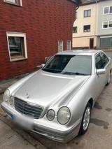 Mercedes-Benz Mercedes E 200cdi Limousine - gebrauchte Mercedes-Benz E 200 aus dem Jahr 2000