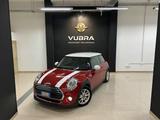 MINI Mini 1.5 Cooper D - rote MINI Cooper D