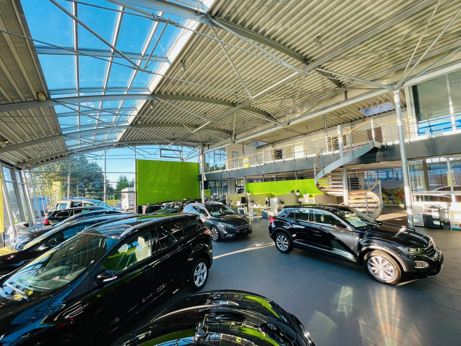 showroom-image-bottom