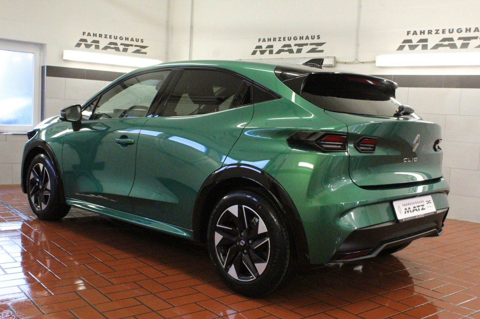 Fahrzeugabbildung Renault Clio VI TCe 115 Techno*Winter-Paket* #15688