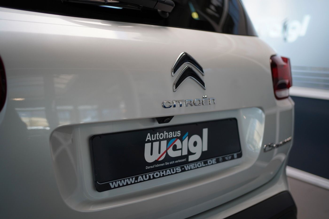 Fahrzeugabbildung Citroën C5 Aircross Plug In Hybrid 225 e-EAT8 Shine Pack