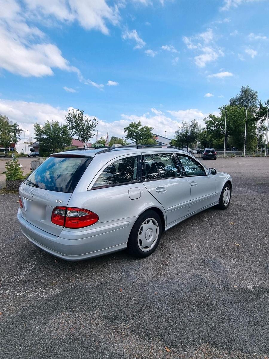 Mercedes-Benz E200 2008 — engine 136 HP (100kW)