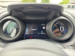 Fahrzeugabbildung Toyota Yaris Hyb Team D LED SHZ 15 Jahre Garantie