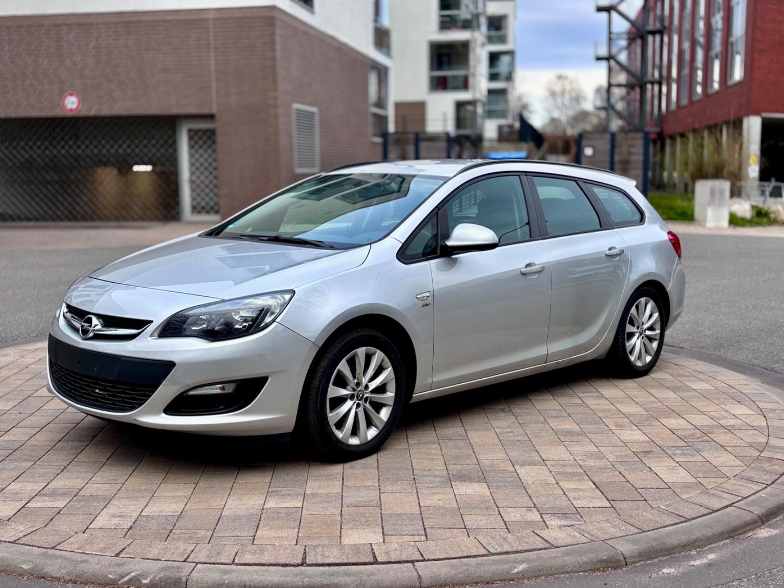 Opel Astra J Sports Tourer Active |PDC|SHZ|TÜV Neu|
