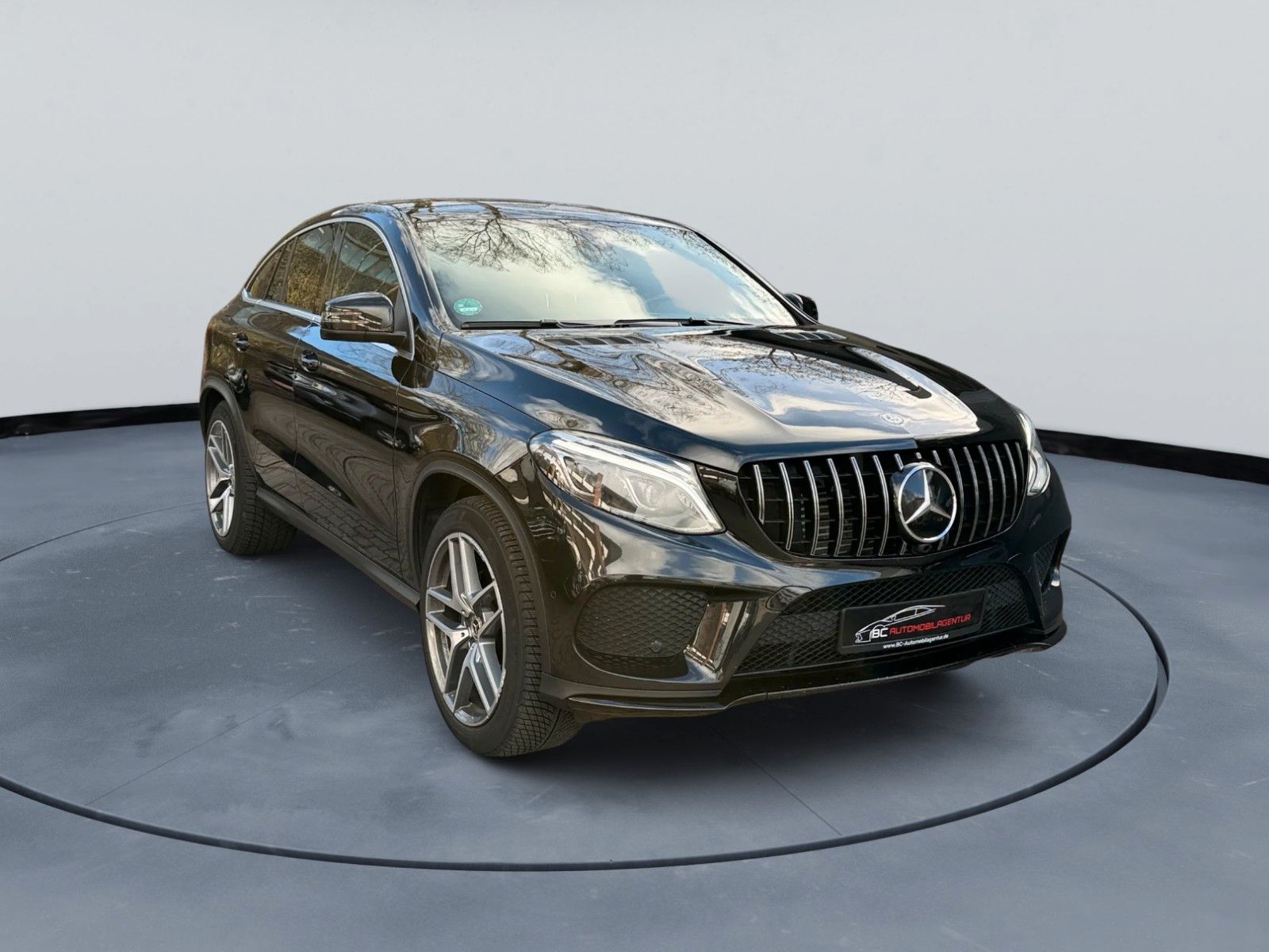 MERCEDES-BENZ GLE 350d Coupe 4Matic*AMG-Line*Distronic*PANO