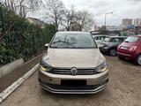 Volkswagen Touran DSG 110ps 7 Platz mit Navi - Volkswagen Touran: Kleinwagen