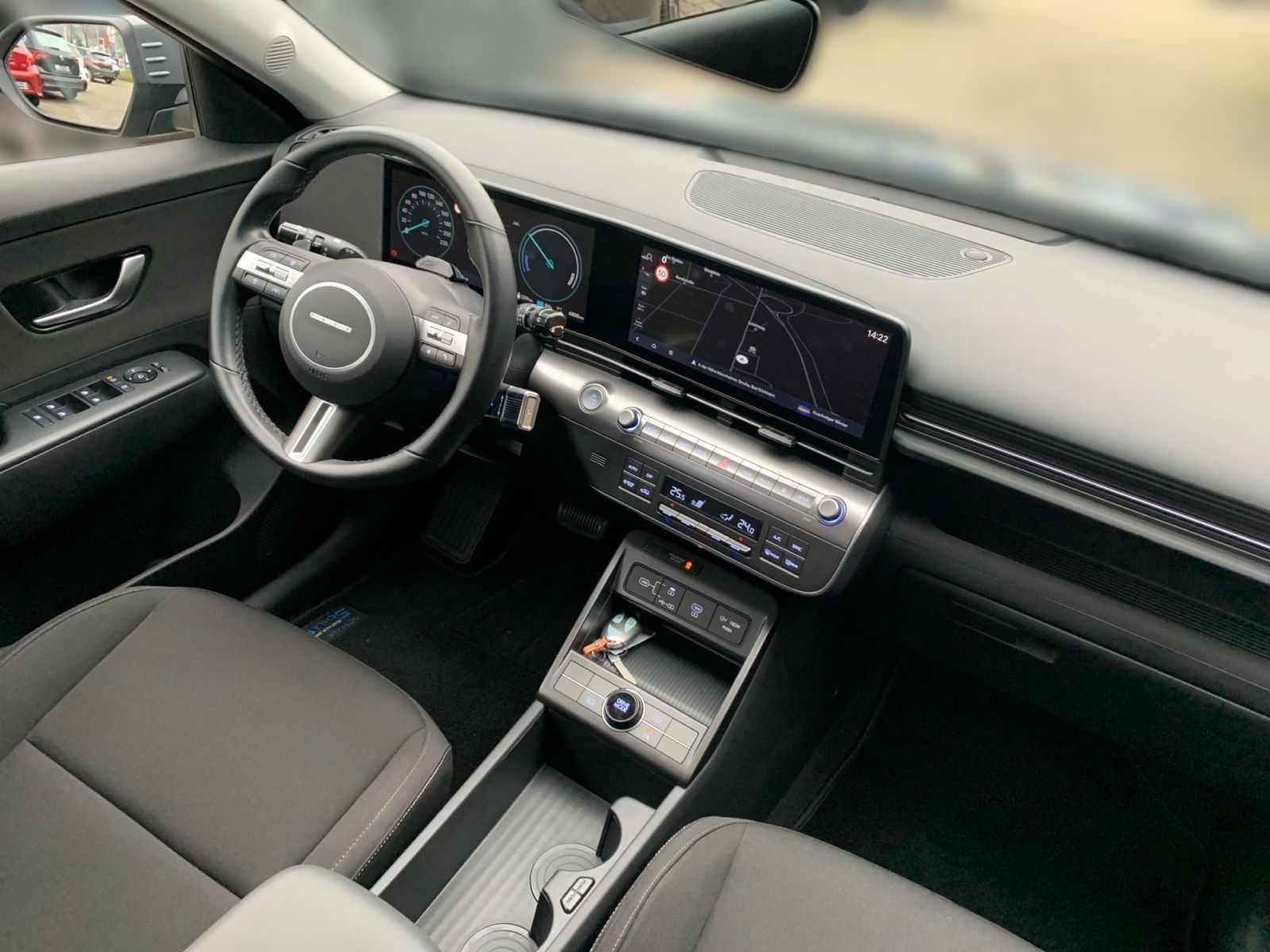 Fahrzeugabbildung Hyundai KONA Advantage Navi Allwetterreifen