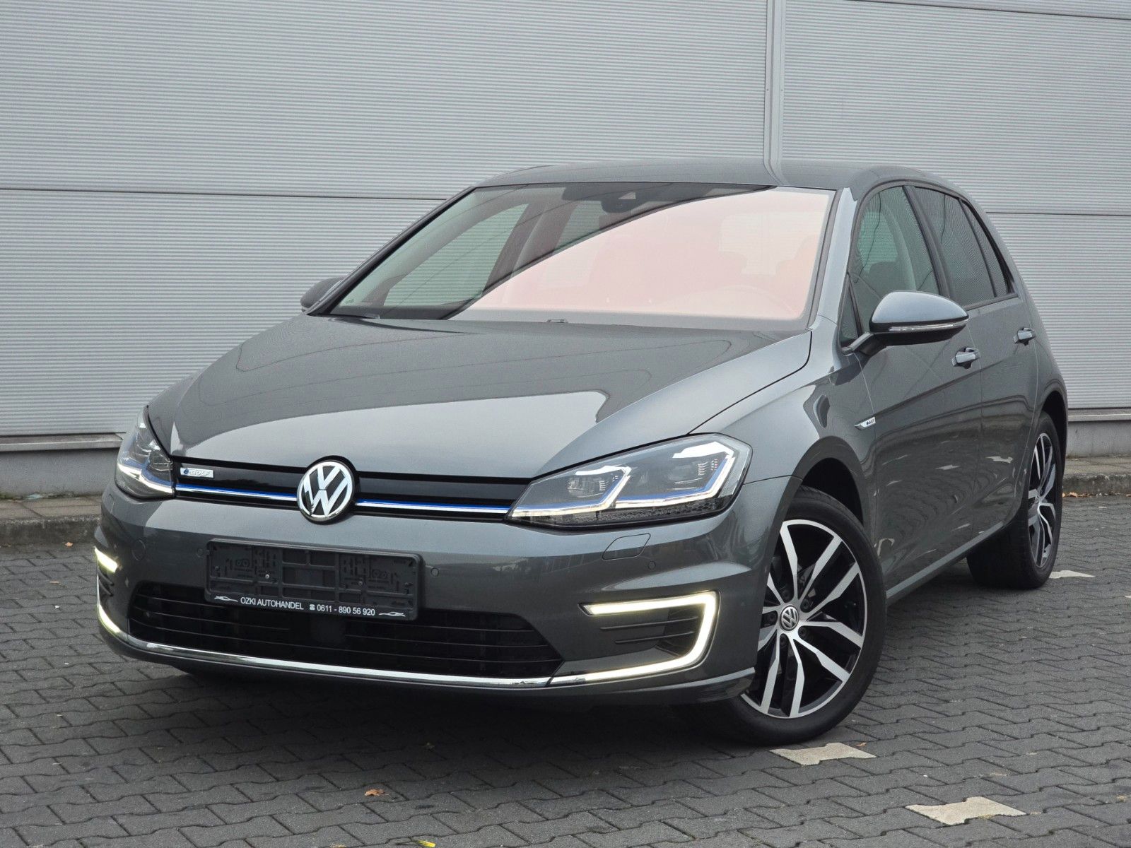 Volkswagen e-Golf (Kamera/Navi/Led) imagem 3