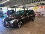 Opel Astra K Sports Innovation*Aut*Navi*Kette Neu* - Opel Astra mit Diesel-Antrieb: Kombi, mit Klimaanlage