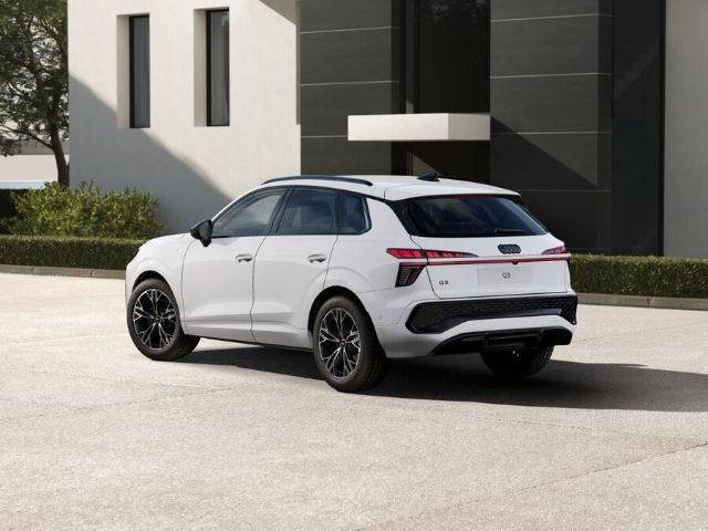 Q3 SUV TFSI MJ 2026 S-tr. - S-line*Tech+*LED*Pri