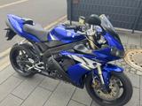 Yamaha Yzf R1 RN12 - YAMAHA RN12 R1