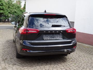 Ford Focus - 8