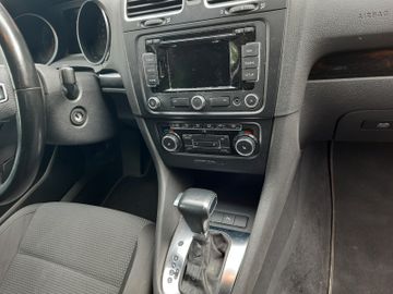 Volkswagen Golf - 5