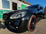 Mercedes-Benz E 63 AMG 4MATIC*PANO*360*SERVICE-MB*1.HAND*TÜV** - Mercedes-Benz E-Class: Service