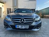 Mercedes-Benz E 200 T ELEGANCE ELEGANCE - Mercedes-Benz E 200: Elegance