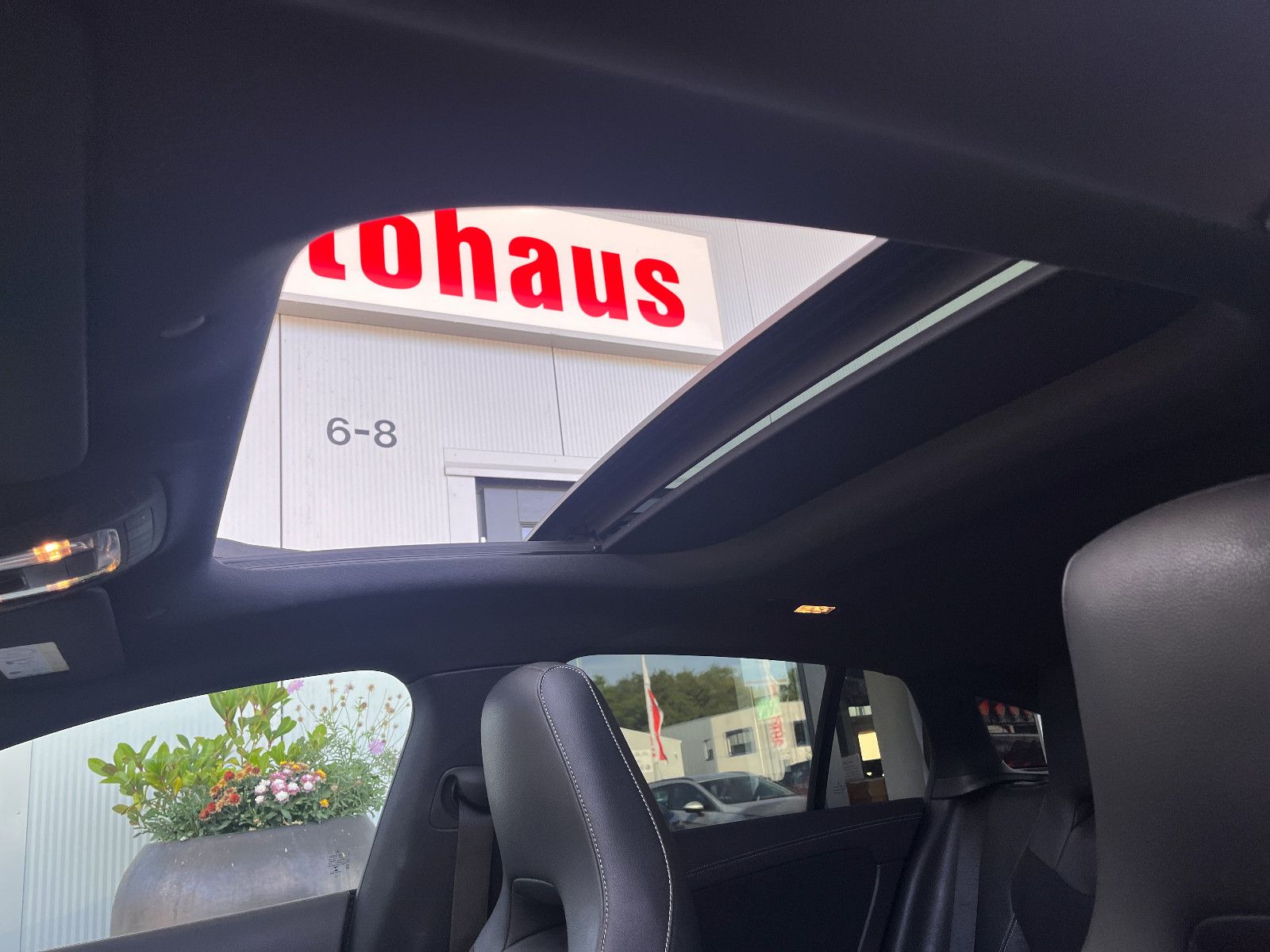 Fahrzeugabbildung Mercedes-Benz CLA Shooting Brake CLA 250 e AMG-Line