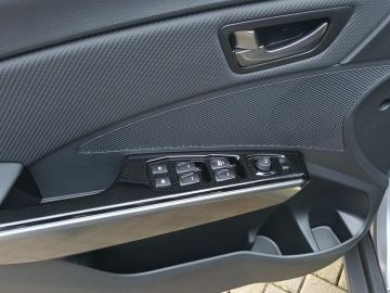 KGM Tivoli ESSENTIAL 1.5 Navi°AC°RFK°SHZ°ALU°DAB°Car