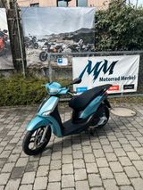 Piaggio Liberty 50/125 E+ Sport inkl. Topcase & 4 J.GA - Offers matching your search criteria