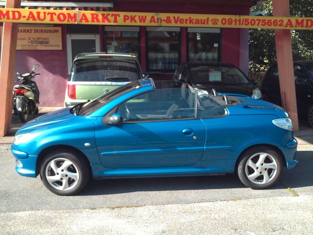 Peugeot 206 CC Platinum 110 El.Verdeck GEPFLEGT+TÜV