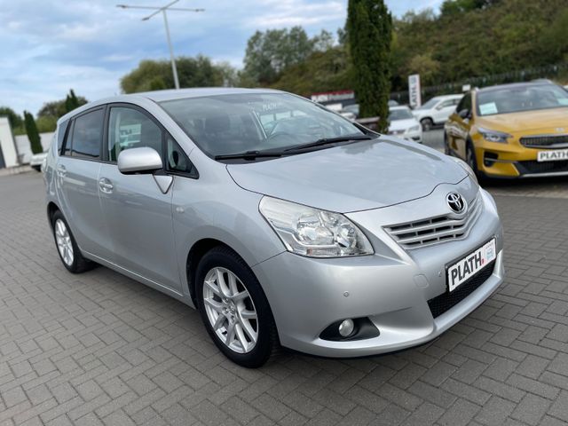 Toyota Verso  Travel