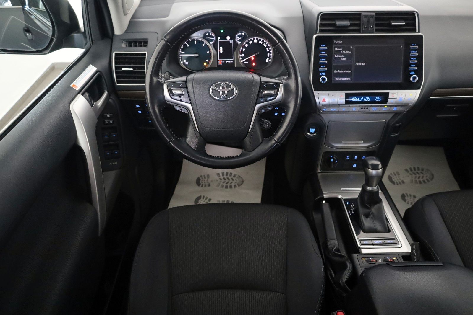 Fahrzeugabbildung Toyota Land Cruiser Comfort,Kamera,LED, CarPlay,SH,AHK
