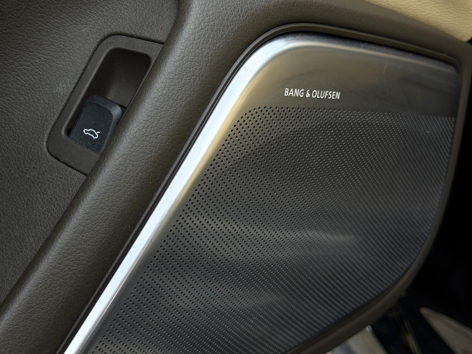 Audi A6 3.0 BiTDI quattro | 310 ch | BVA | Cuir beige | Bang & Olufsen | Affichage tête haute | Vision nocturne | Kit RS6