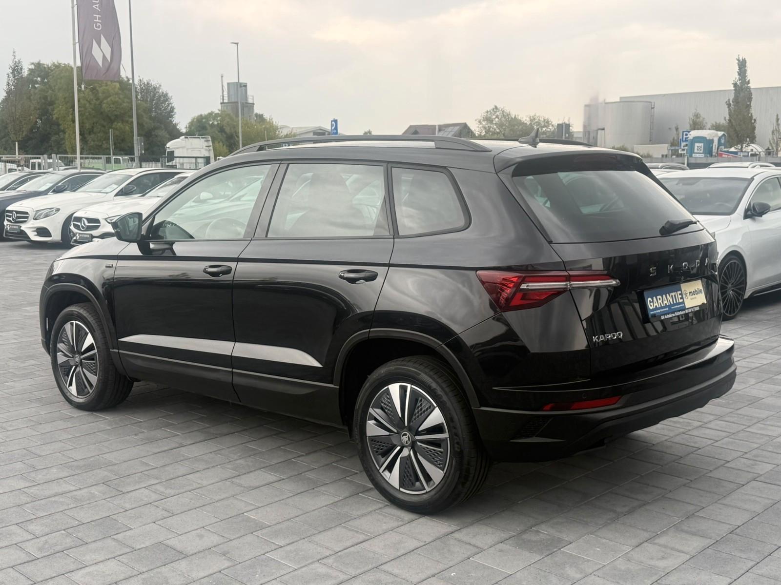 Skoda Karoq Tour*VIRTUAL*LED*ACC*R-KAM*AHK*SPUR-ASSIST, миниатюра 3