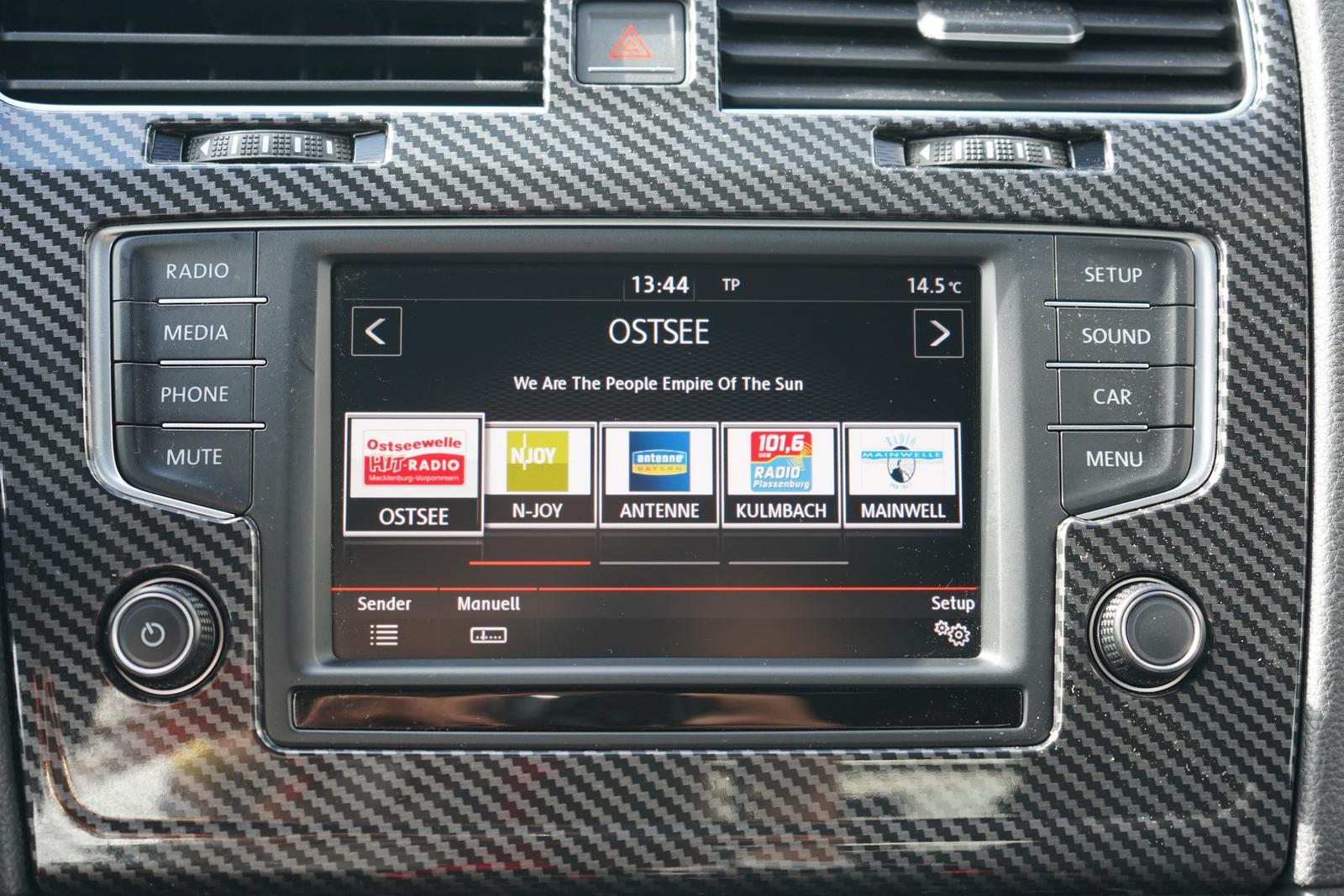 Volkswagen Golf VII 2.0 GTI Sitzheizung Klimaaut. PDC AHK
