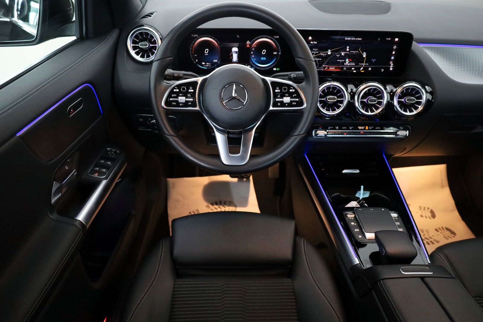 Fahrzeugabbildung Mercedes-Benz EQA 250, Progressive T.Leder,Navi,LED,SH,Kamera