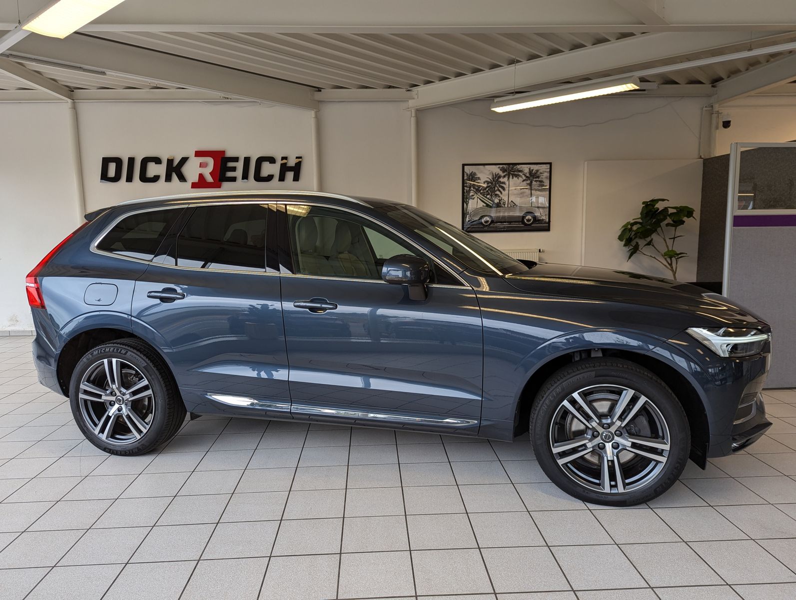 VOLVO XC60 Inscription HUD Harman H/K Pano Cam 360° - Image 8