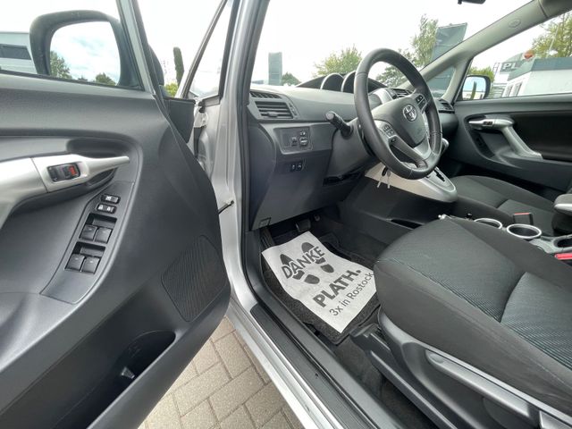 Toyota Verso  Travel