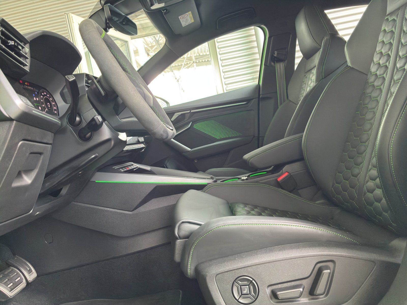 Fahrzeugabbildung Audi RS 3 Sportback HUD,Kamera,LED,Leder,Matrix,Navi