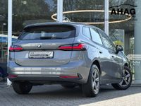 BMW 220 Active Tourer - Vorschau Bild 2