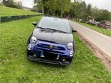 Abarth 595 1.4 T-Jet 16V 595 Monster Energy Yamaha ... - blaue Abarth 595