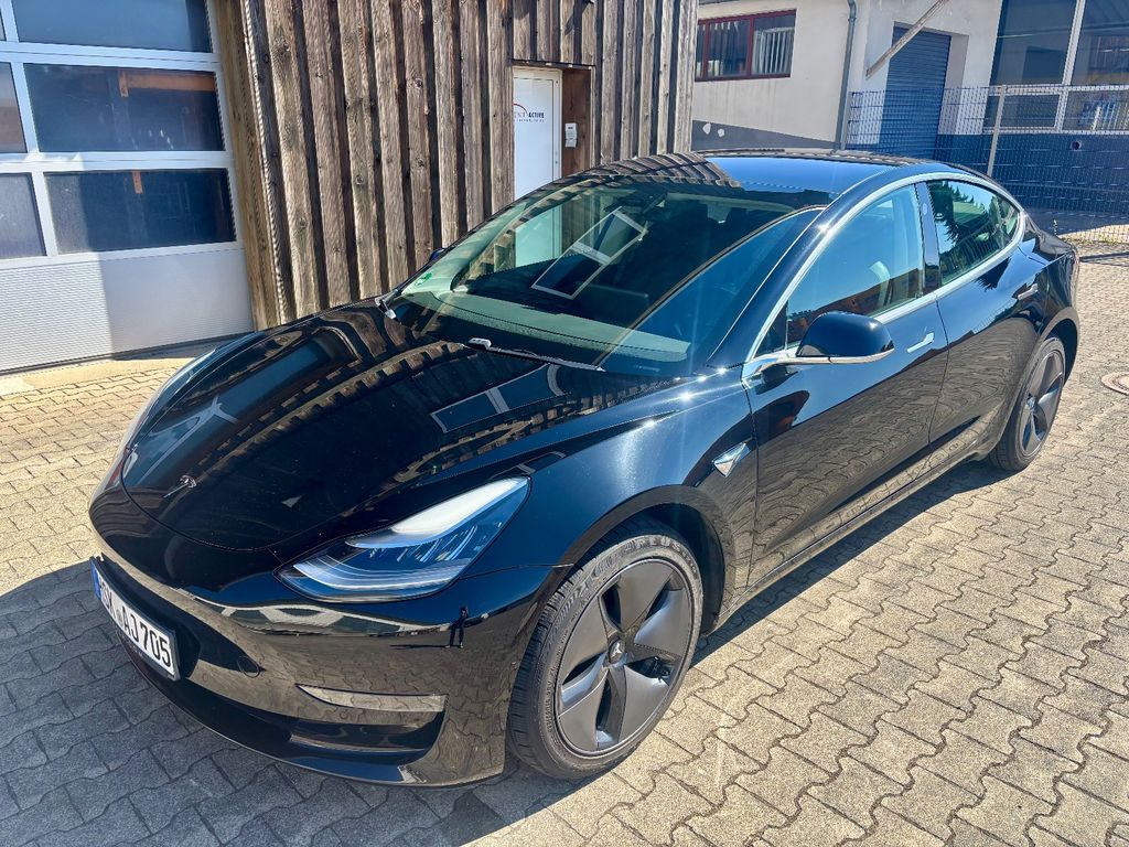 Image of Tesla Model 3