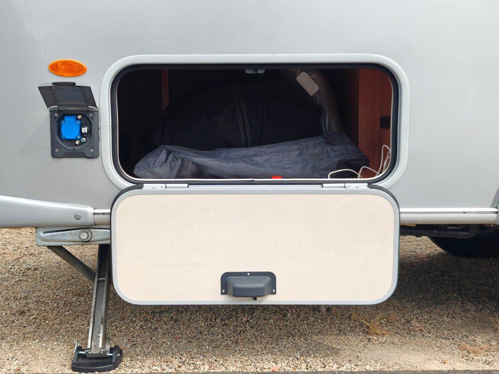 Fahrzeugabbildung HYMER / ERIBA / HYMERCAR Touring Troll 535 GT - Autark, Combi 4, TV -
