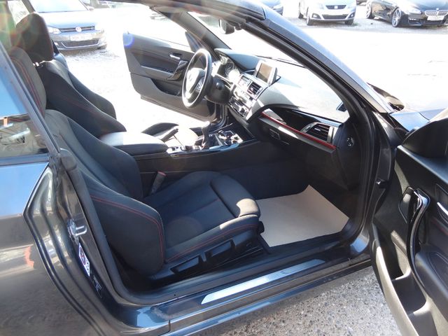 Fahrzeugabbildung BMW 218i Cabrio/Sport-Line/1.Hd/64TKM/SitzH/PDC/