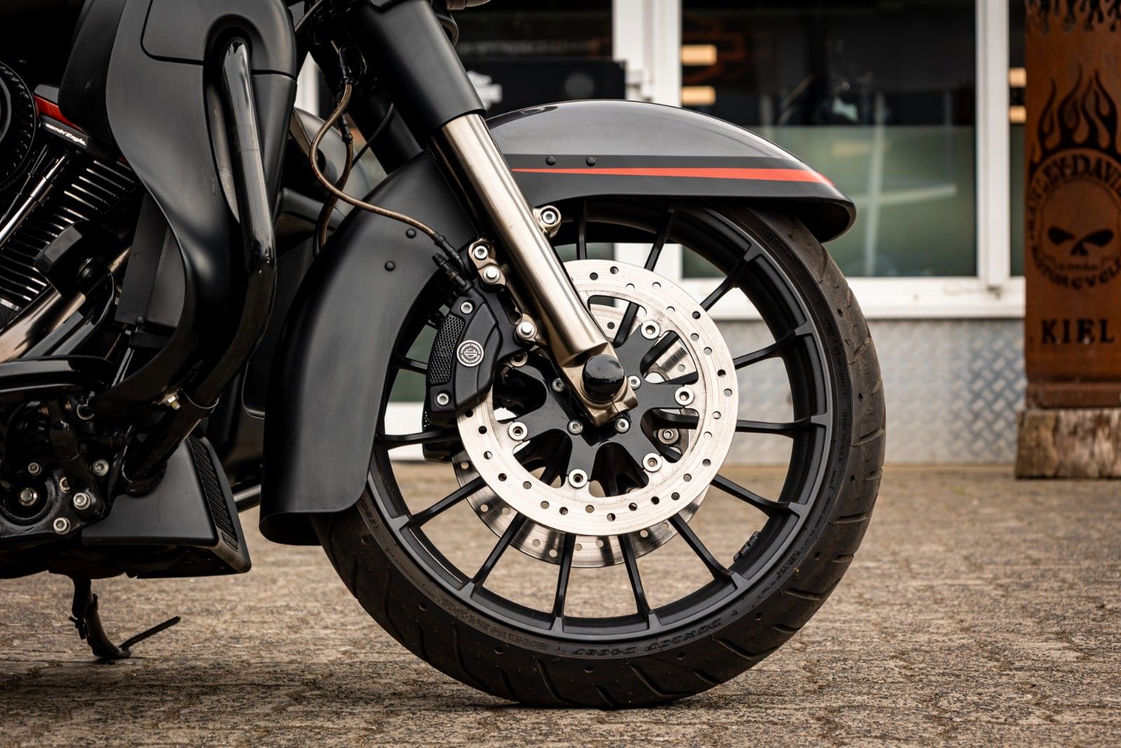 Fahrzeugabbildung Harley-Davidson CVO STREET GLIDE 117 FLHXSE - KESSTECH