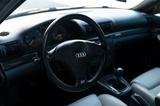 Audi S4 2.7 quattro Avant  - Audi S4 aus 2000: Kombi