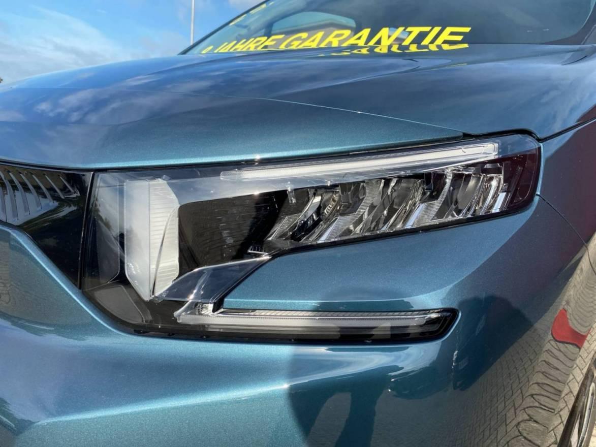 Citroën Berlingo M Max inkl. XTR Paket/Kamera/Glasdach/T