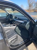 BMW X5 xDrive30d - - BMW X5 in Essen