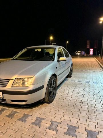 Volkswagen bora 1.6