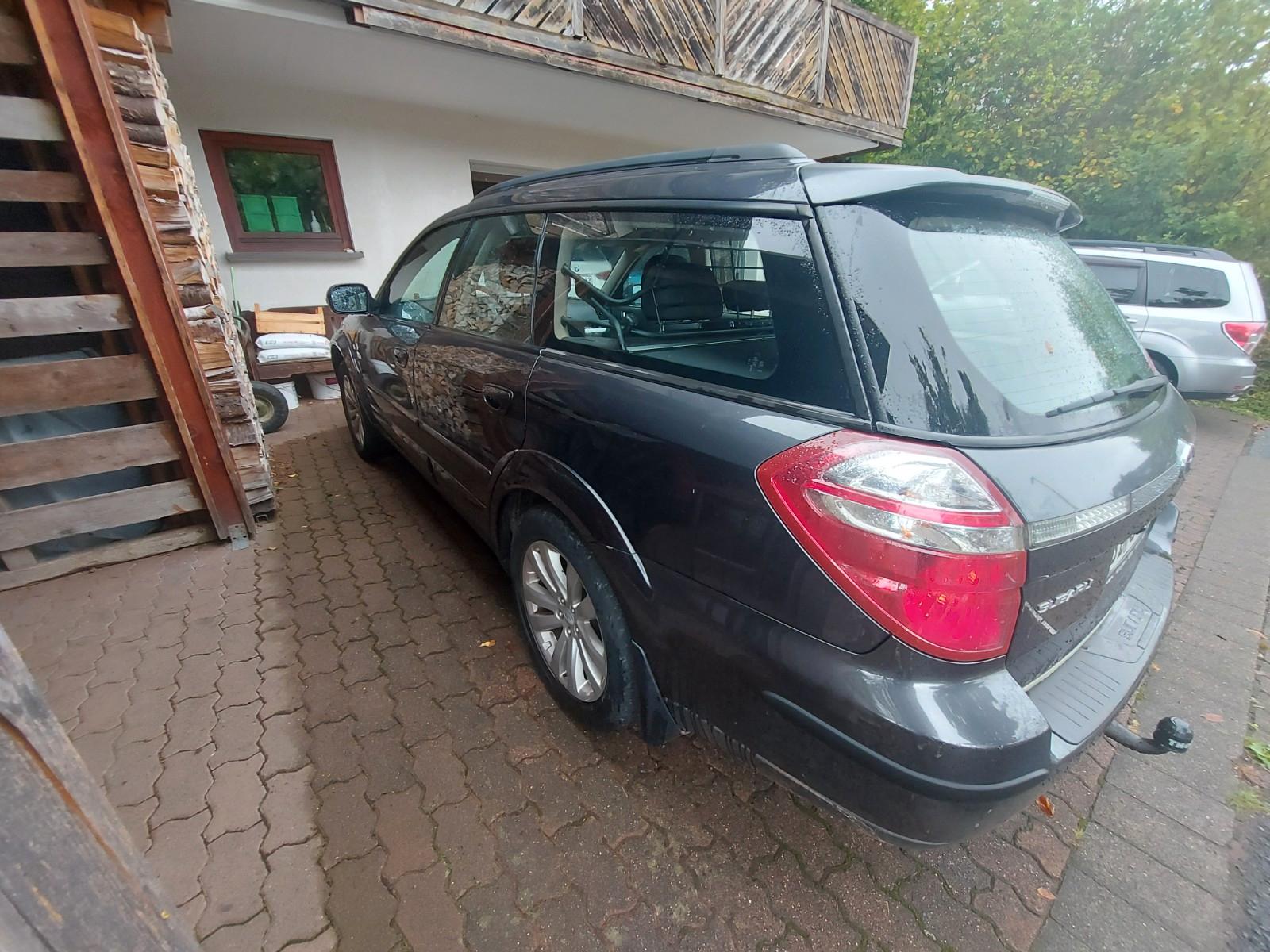 Subaru Outback 2007 — салон