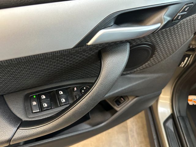 MYAUTOCENTER – Gebraucht- und Jahreswagen mit Werkstattservice in Pfaffenhofen BMW X1 xDrive 20 i *Kamera*Klima*SHZ*Navi*Bluetooth*