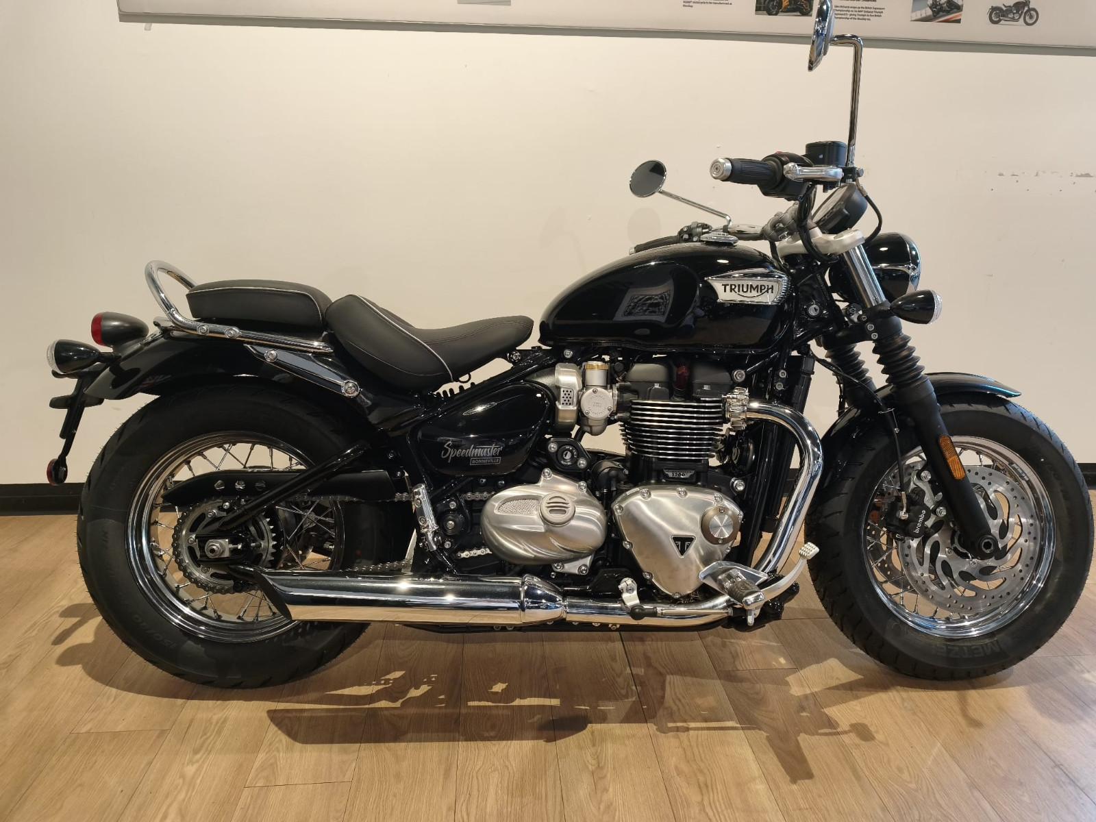 Triumph SPEEDMASTER Aussteller Mod. 25