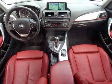 BMW 118 - 10