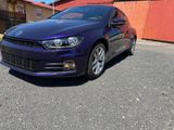 Volkswagen Scirocco 2.0 TSI BlueMotion Technology - - Volkswagen Scirocco: Bluemotion Technology