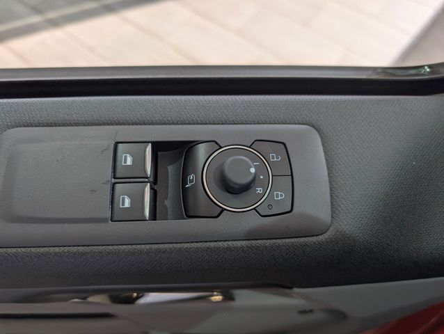 Ford Tourneo Custom 2.0 L1 Tit X AT B&O Standheizung