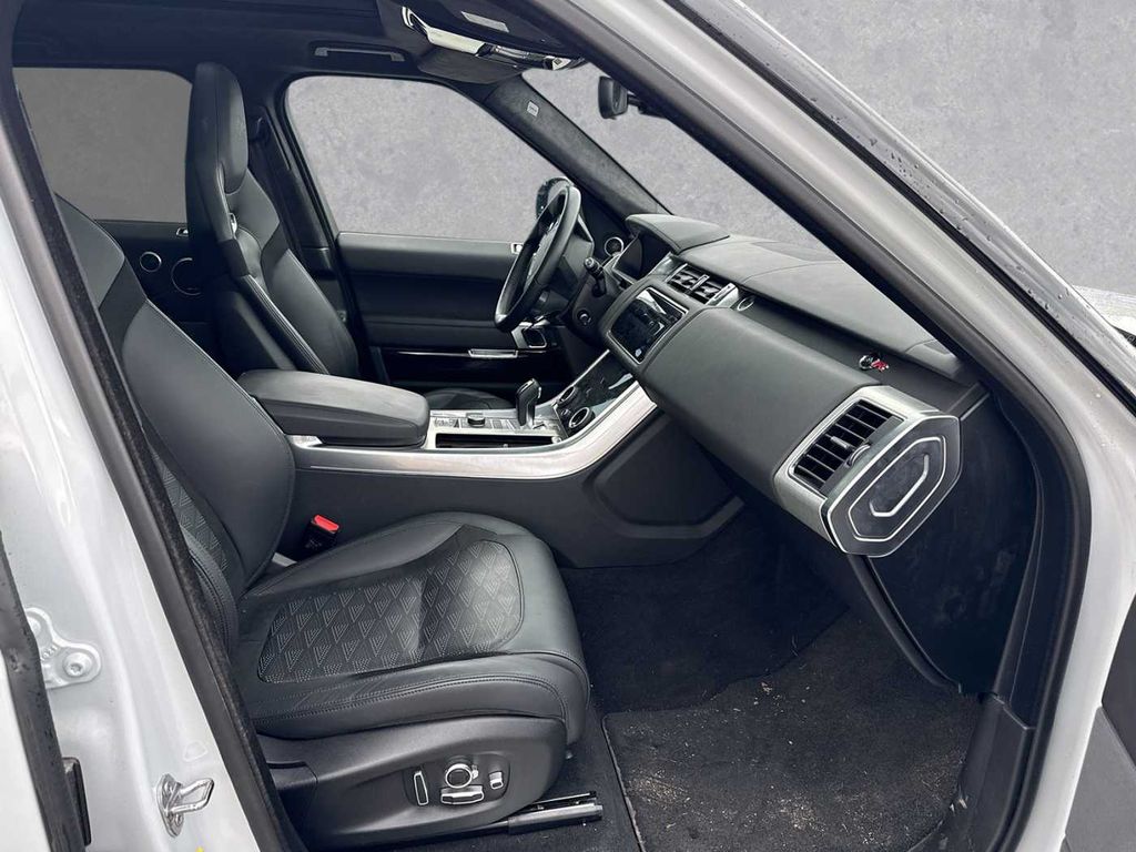 Land Rover Range Rover Sport — fotografia 3
