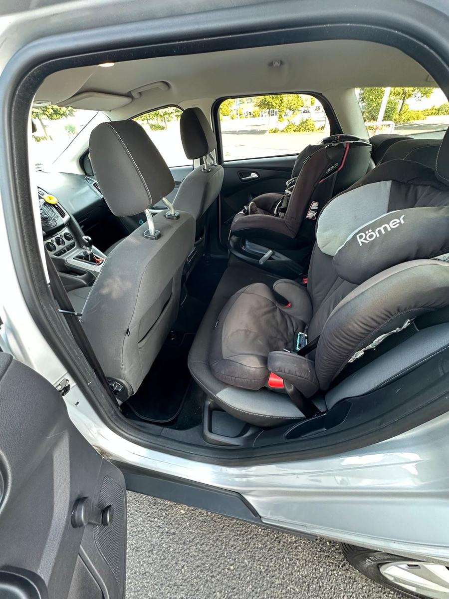 Ford Focus 2012 — engine 95 HP (70kW)